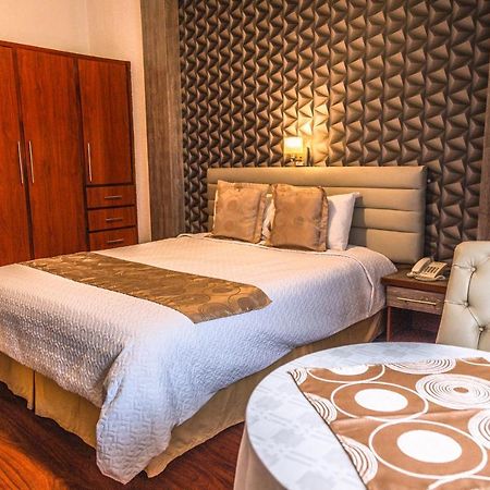 Hotel Chimborazo Internacional Riobamba Buitenkant foto