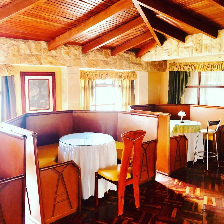 Hotel Chimborazo Internacional Riobamba Buitenkant foto